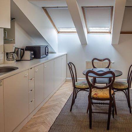 Crystal Suites Old Town Краков Экстерьер фото