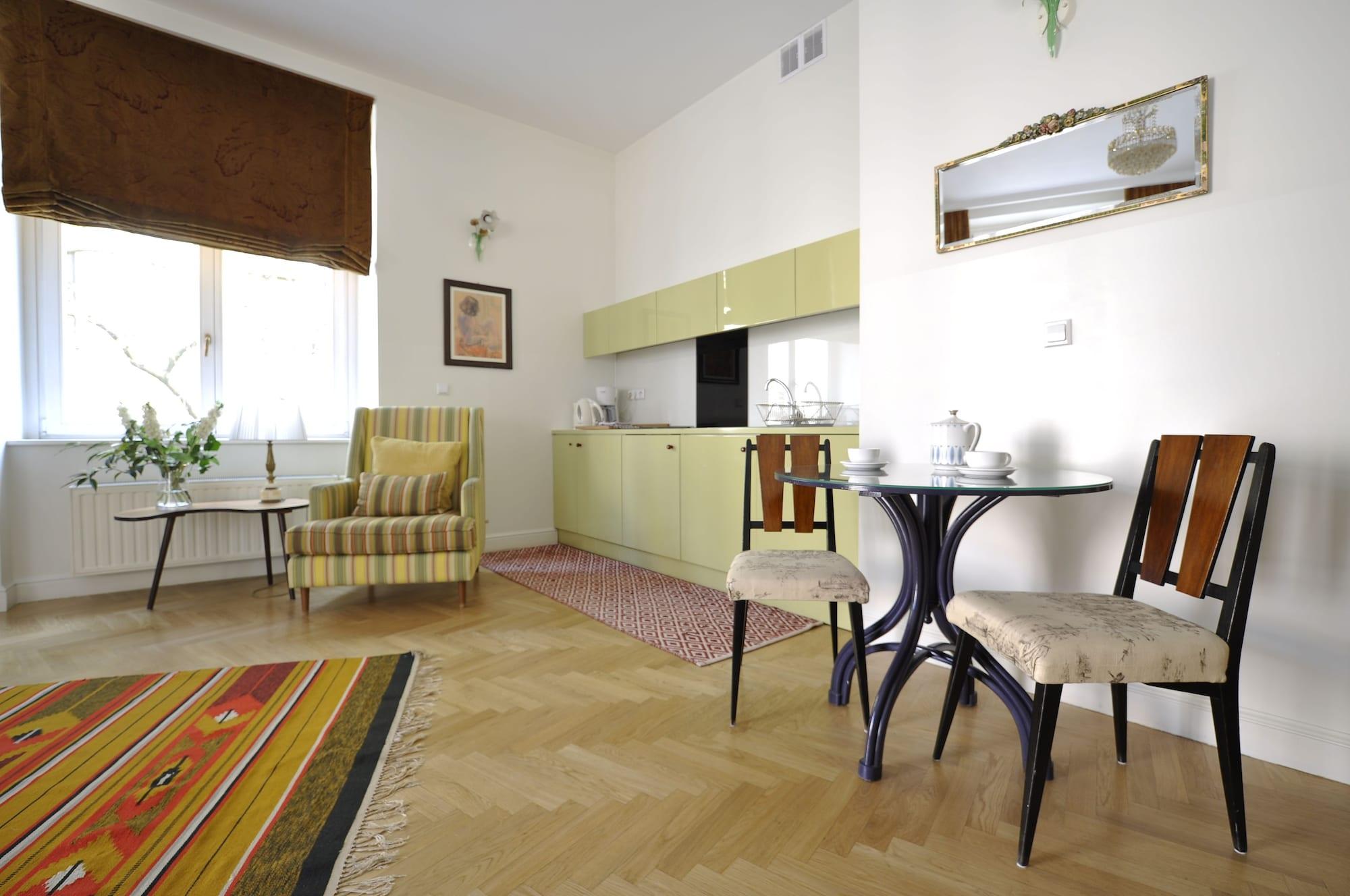 Crystal Suites Old Town Краков Экстерьер фото